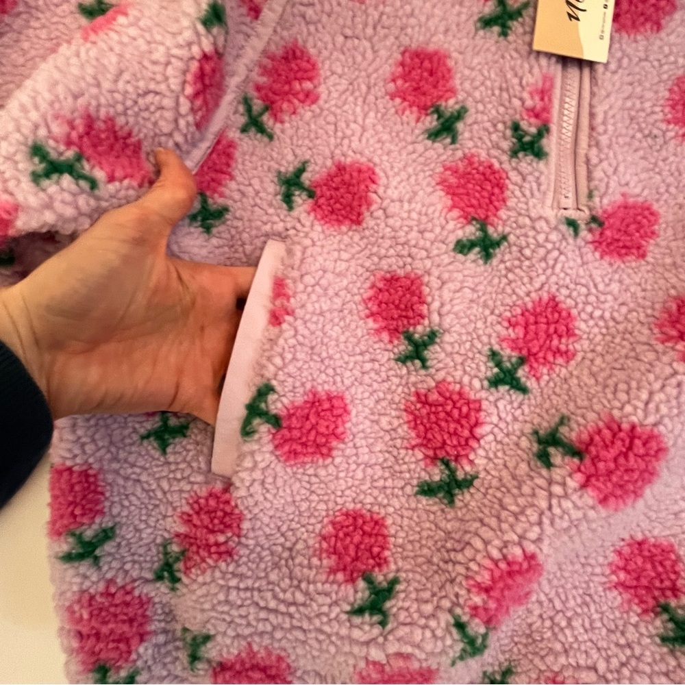 NWT New In Lilac Fleece Jacket with Pink Floral Pattern Oversized Size Small - Picture 12 of 12